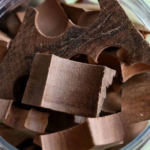 Aromatic-Fragrance-Natural-Indian-Mysore-Authentic-Wild-Sandalwood-Chips-1-2.jpg Aromatic Fragrance Natural Indian Mysore Authentic Wild Sandalwood Chips