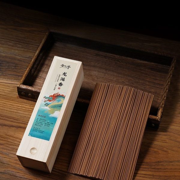 Best Smelling Dragons Blood Aromatic Stick of Incense for Mediation