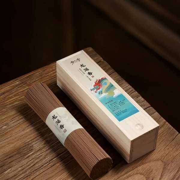 Best Smelling Dragons Blood Aromatic Stick of Incense for Mediation