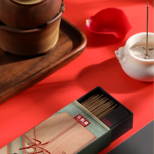 Traditional-Handcrafted-Rose-Fragrance-Stick-Incense-for-Mediation-1-3.jpg Traditional Handcrafted Rose Fragrance Stick Incense for Mediation